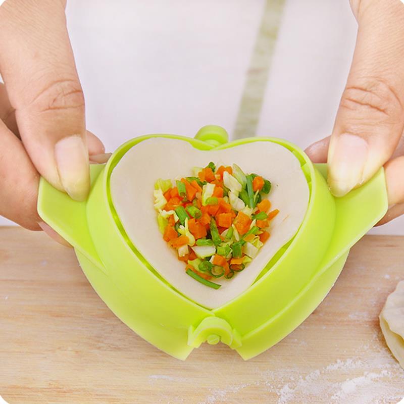 1 Piece Dumpling Machine Practical Kitchen Cooking Tools Pastry Tools Plastic Creative Manual Pack