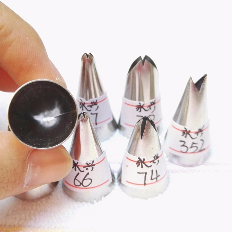 7PCS/Set leaves Nozzle Icing Piping leaf Tips Korea Stainless Steel Pastry Cake Decoration Tools