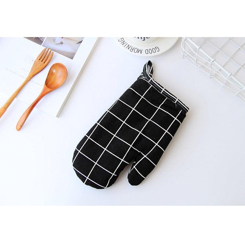 Cotton Oven Glove 1 Pcs Non-slip Glove BBQ Grill Glove Nice Kitchen Cooking Heatproof Mitten