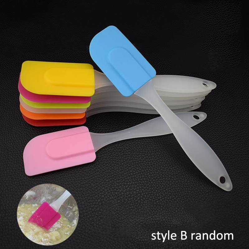 Food Grade Kitchen Gadgets Cooking Baking Tools Pastry Scraper Non-stick Silicone Butter Cream
